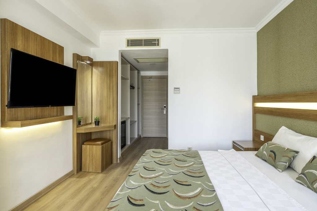 La Brisa Hotel