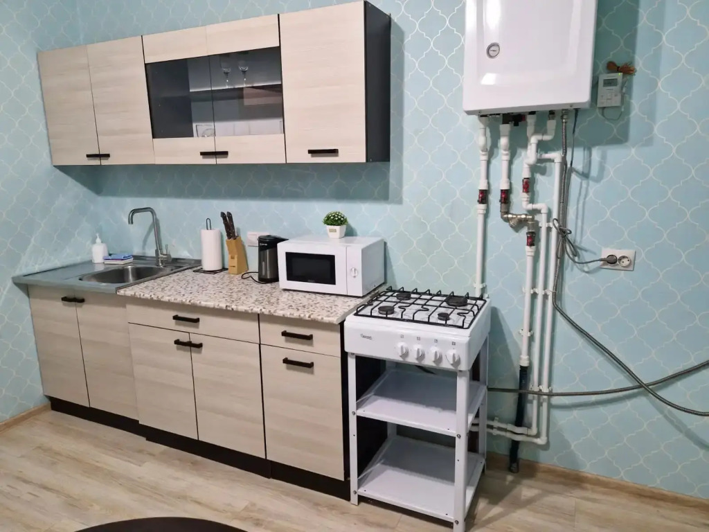 Квартира Академическая 4