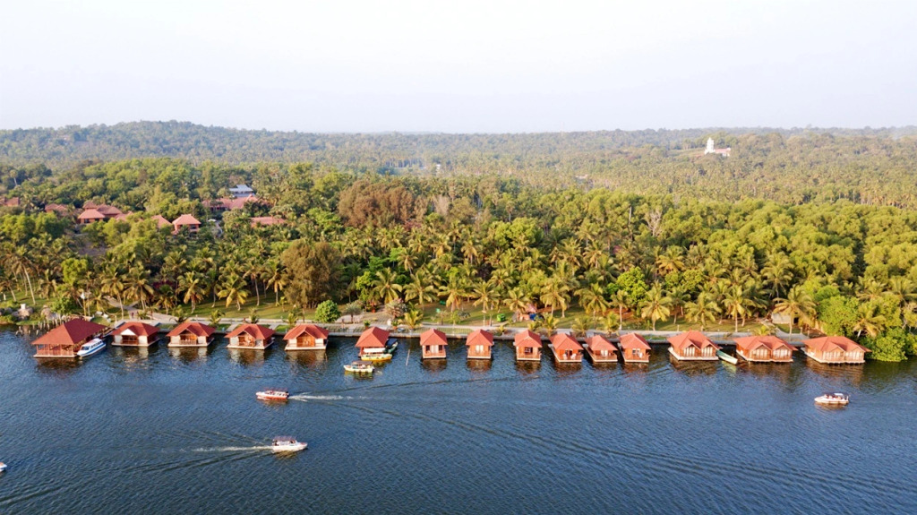Poovar Island Resort