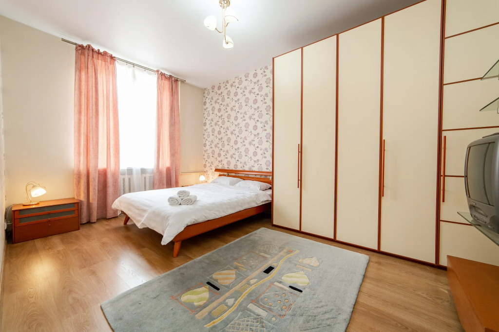 Квартира 2 комнатная BelaTravel метро Якуба Коласа
