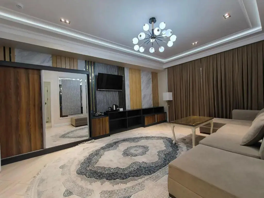 Отель Zarafshon Grand