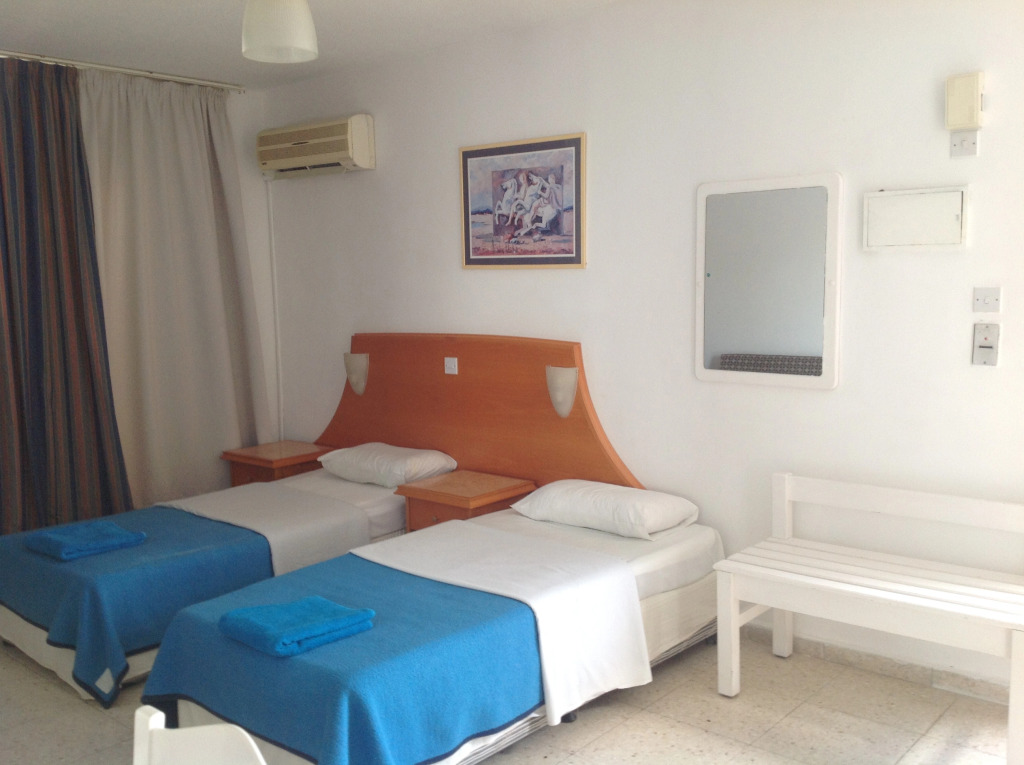 Florea Hotel Apartments