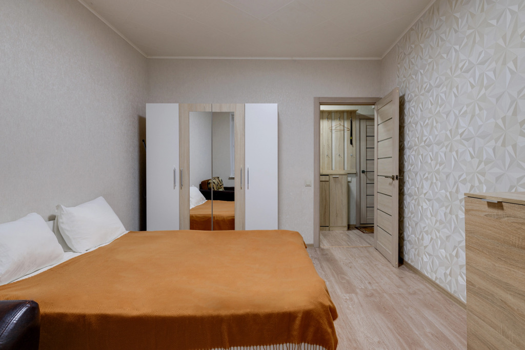 Na Ul Dekabristov 21 Flat
