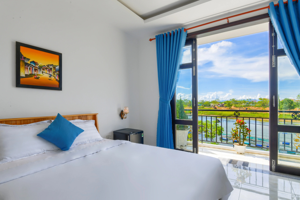 Gió Chiều Homestay - Riverside & Swimming pool
