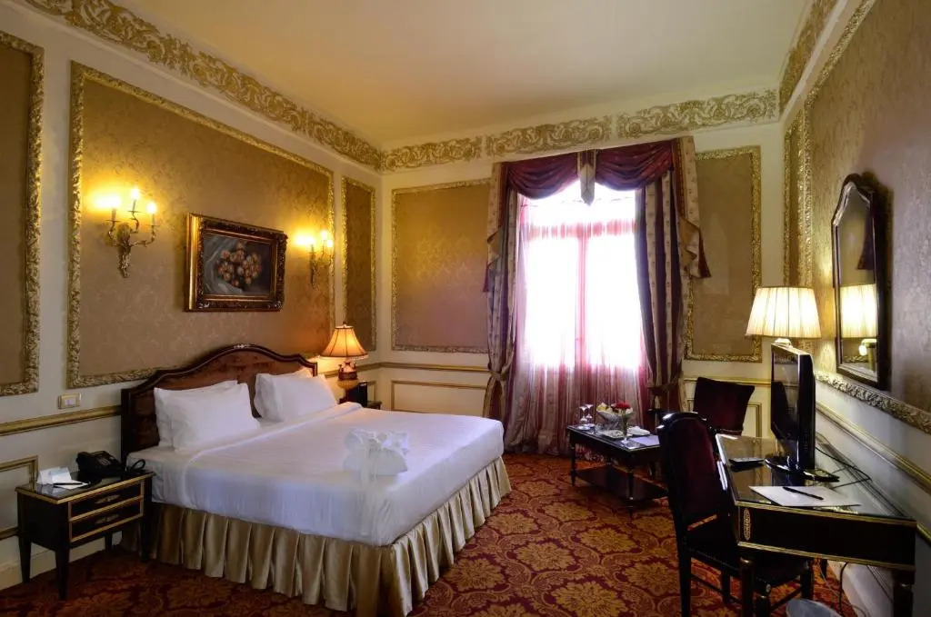 Отель Windsor Palace Luxury Heritage Hotel