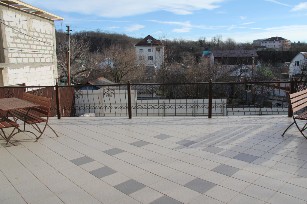 Solnechny Guest House