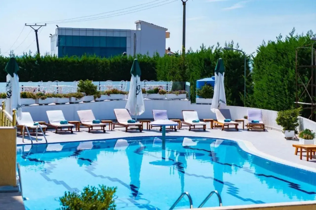 Отель Airport Tirana