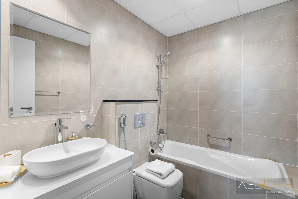 Апартаменты WelHome - Breathtaking 1BR Apt with Balcony and City View