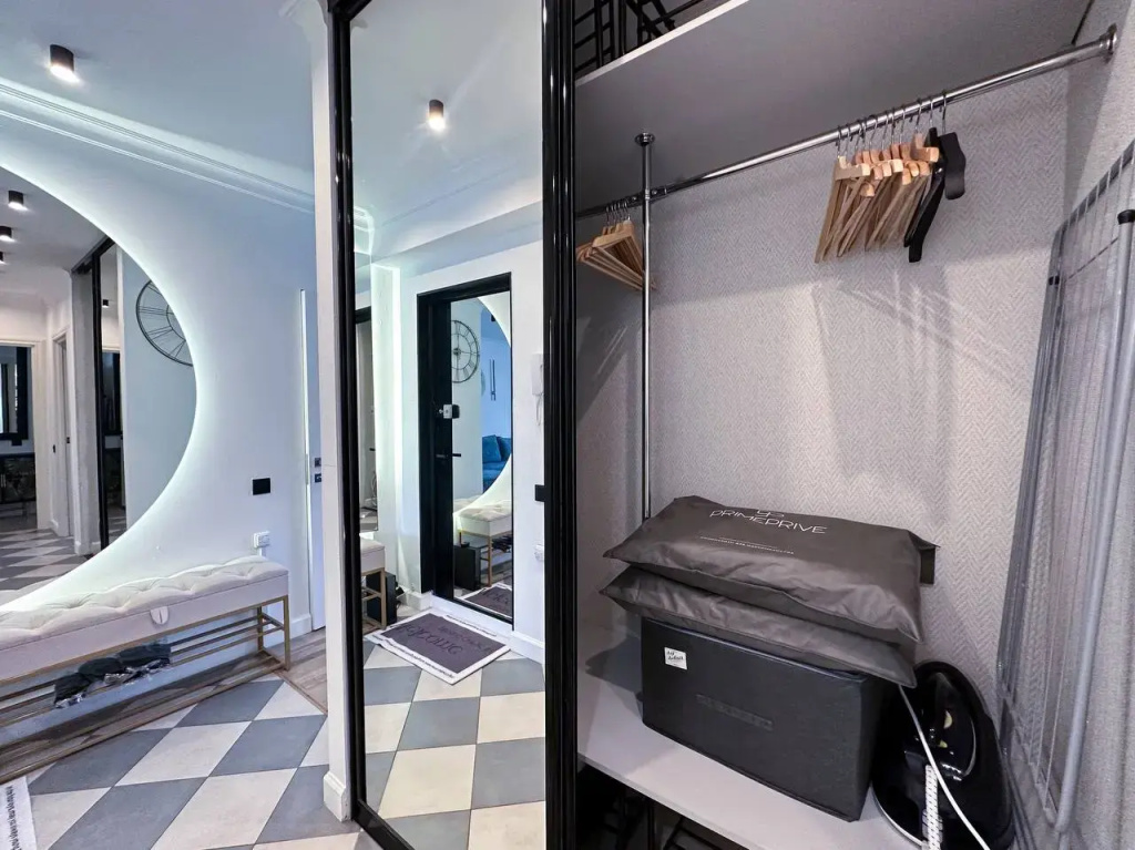Квартира Top Rooms: Эксклюзивная евротрешка на Таганской