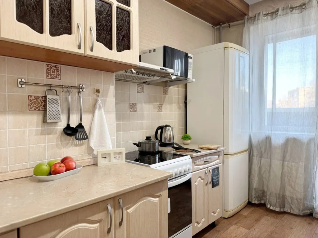 Квартира Konstantinov Apartments на Адриена Лежена