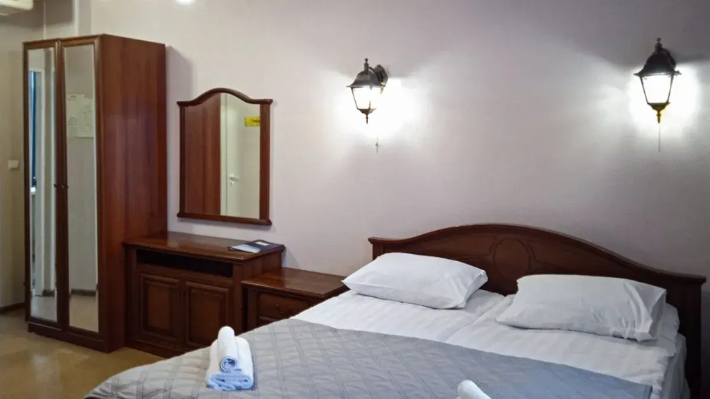 Отель Smart Hotel Ладожский
