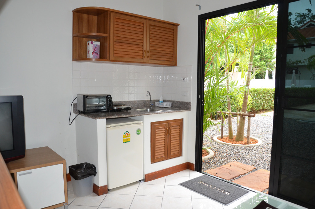 Phuket Riviera Villas Hotel