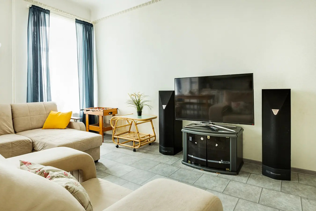 Квартира RentalSPb 3ккв на 7й Cоветской 40