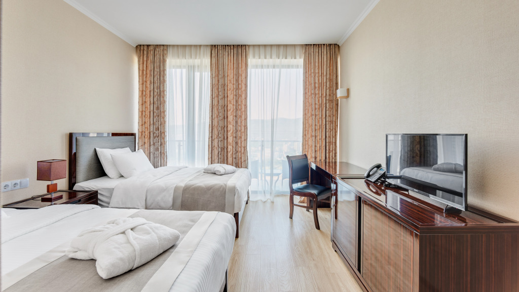 Lisi Hills Hotel