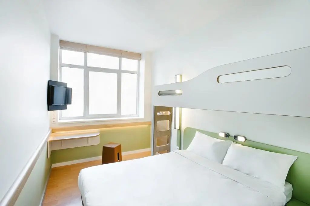 Отель Ibis budget Москва Панфиловская