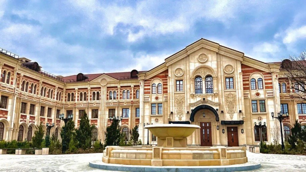 Квартира У Херсонеса