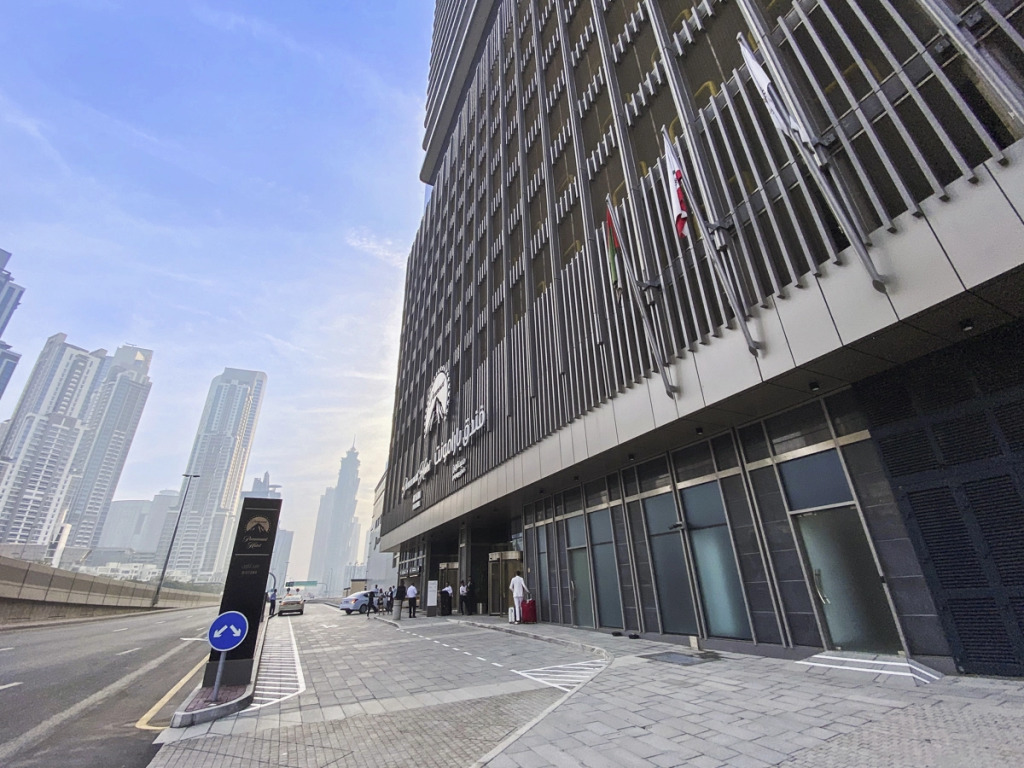 Апартаменты Stonetree Paramount Tower Hotel & Residences
