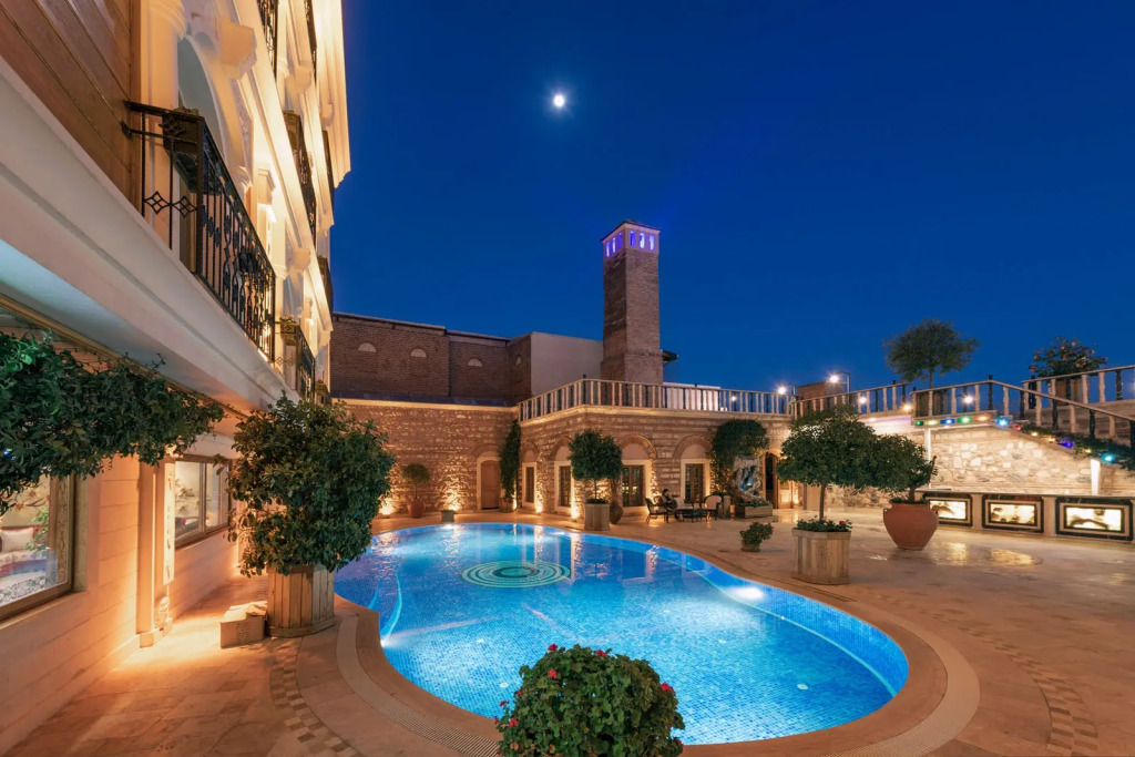 Seven Hills Palace & Spa