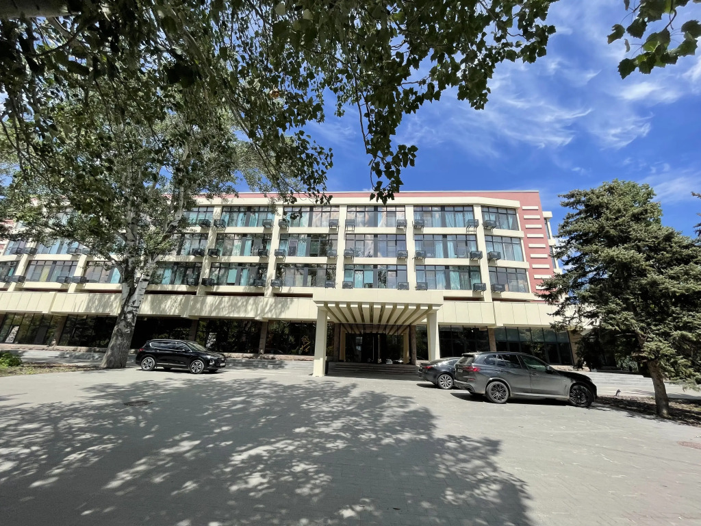 Апартаменты в центре со своей парковкой в 10 минутах до Мамаев Кургана