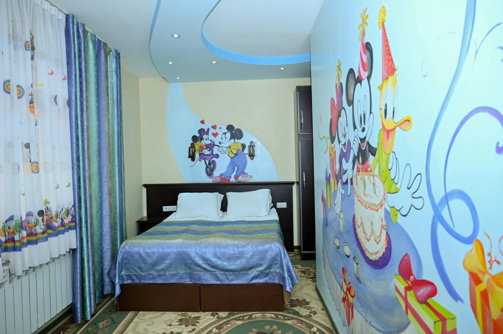 Mayisyan Kamurj Hotel