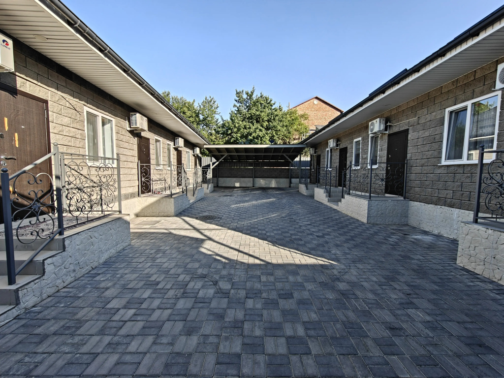 Апартаменты Уютные в Гостевом Домике от Best House Almaty