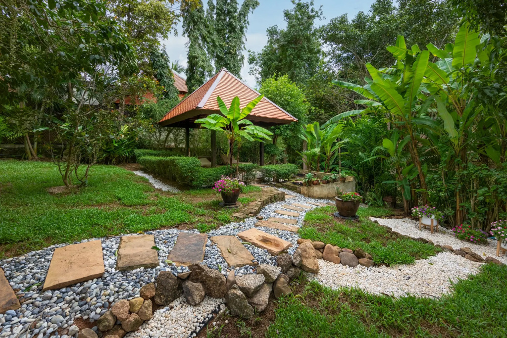 Вилла Meraya with Private Pool Near Nai Harn Beach