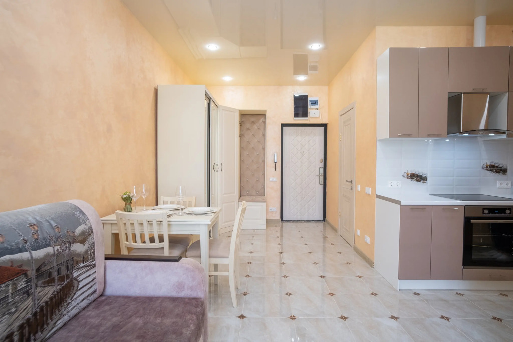Апартаменты Red Apartments Арт Лайт Бетховен