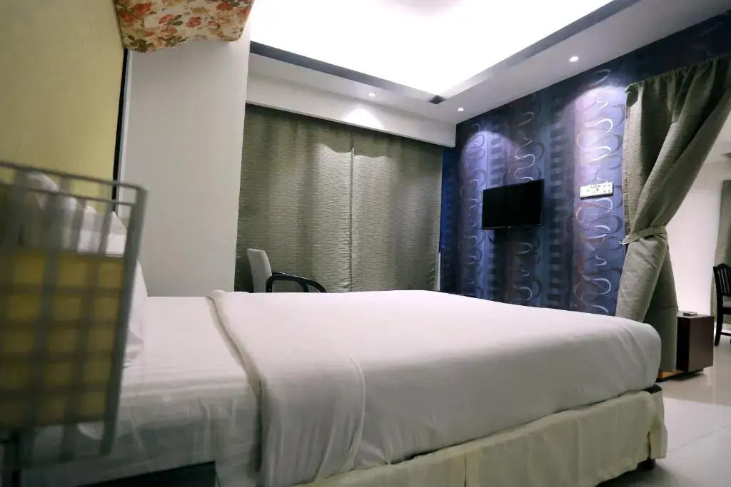 Orchid Business Hotel
