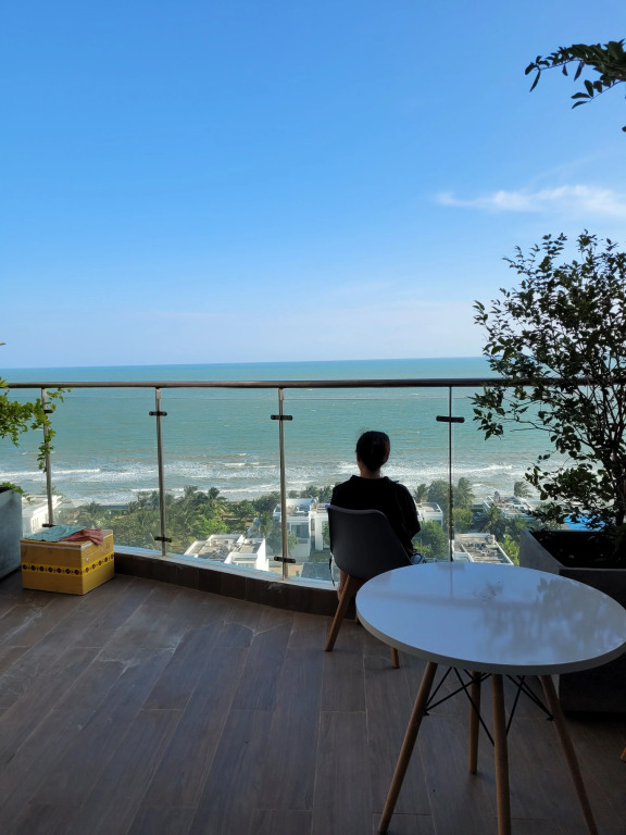 Апартаменты Penthouse Sea-View w Beach near by