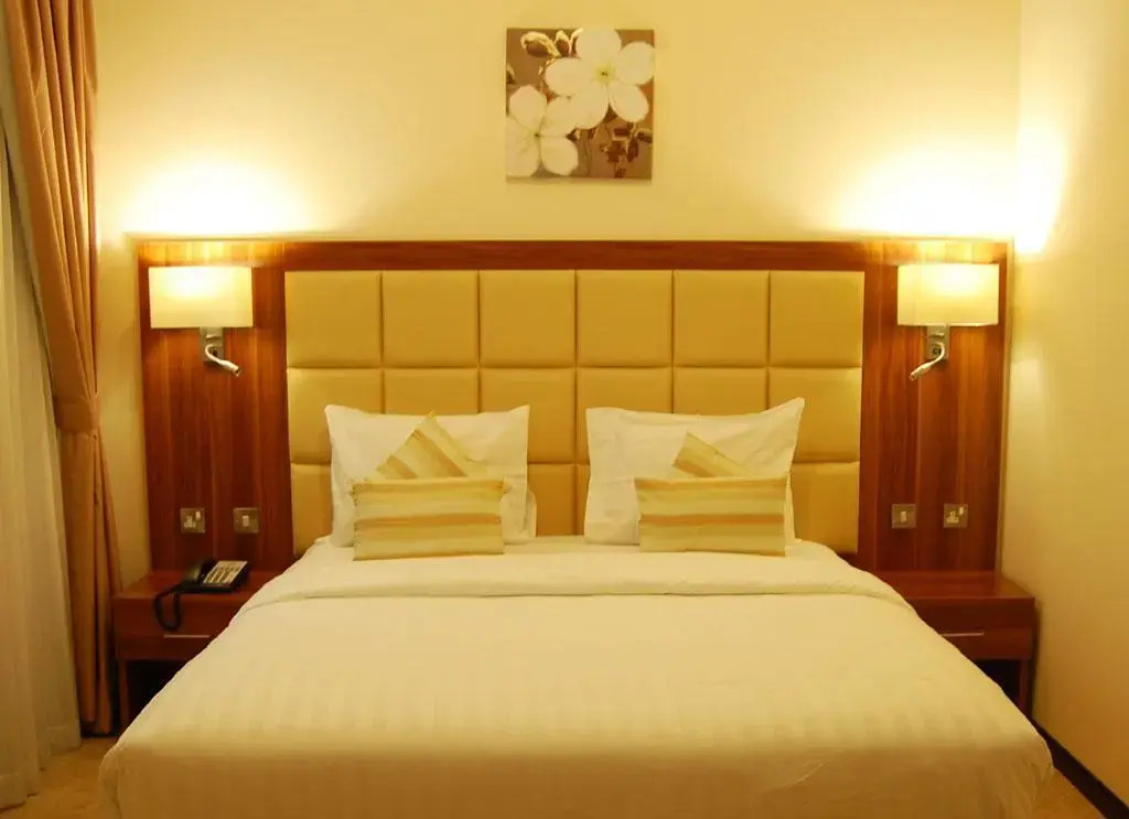 Golden Ocean Hotel