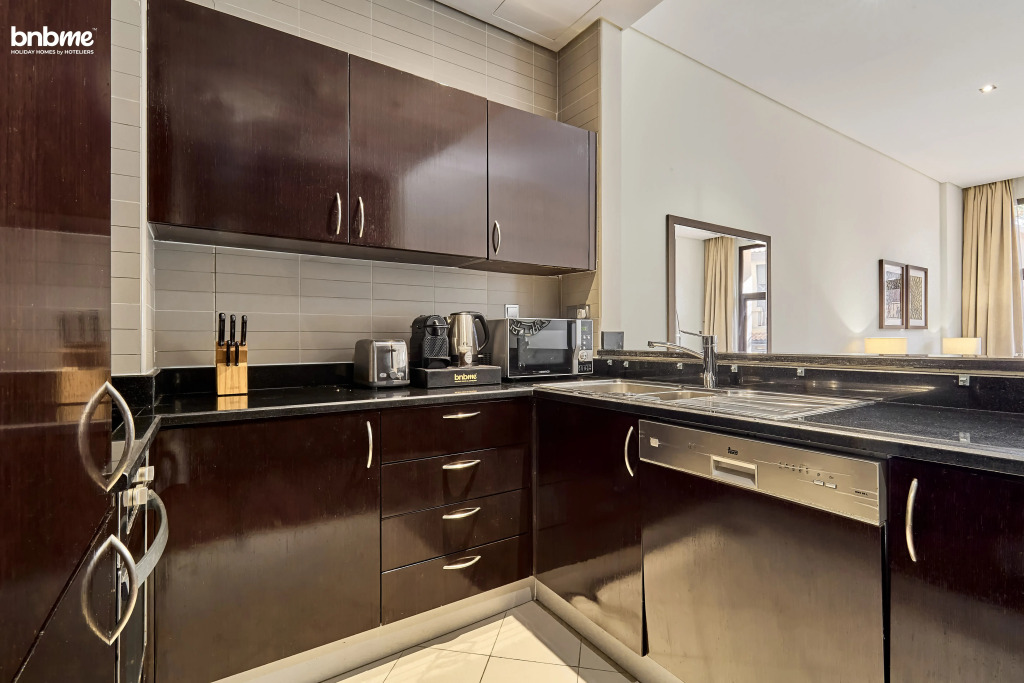 Апартаменты Bnbmehomes, Peaceful and Cozy 1BR with Private Terrace G17