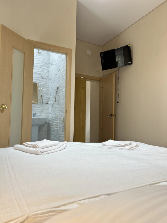Aaron Mini-Hotel