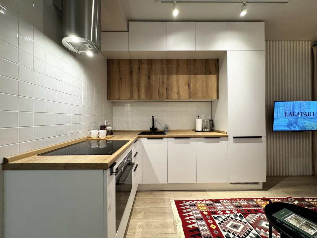 Квартира Lalapart Red Velvet Красный Бархат в ЖК Савеловский Сити