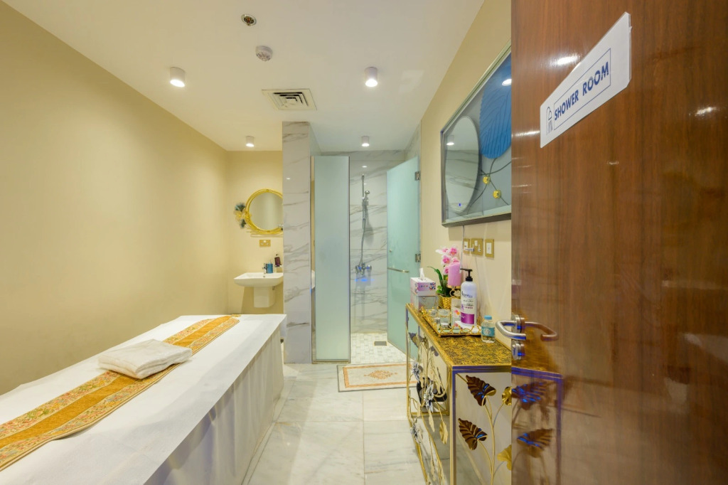 Отель Abraj INN Suites