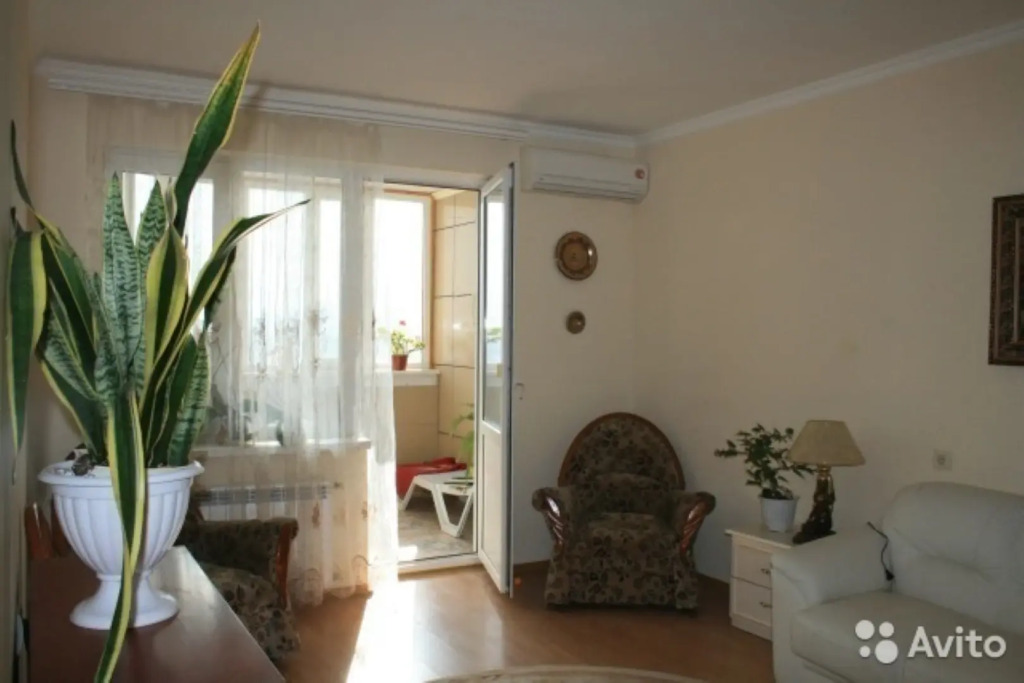 Квартира на Крымской 272