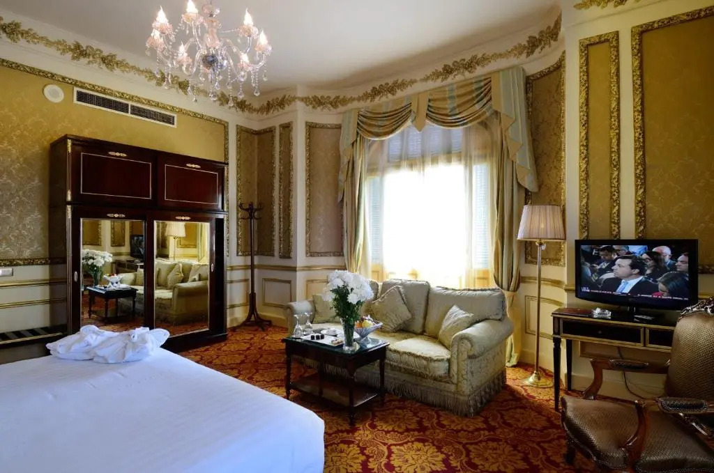 Отель Windsor Palace Luxury Heritage Hotel