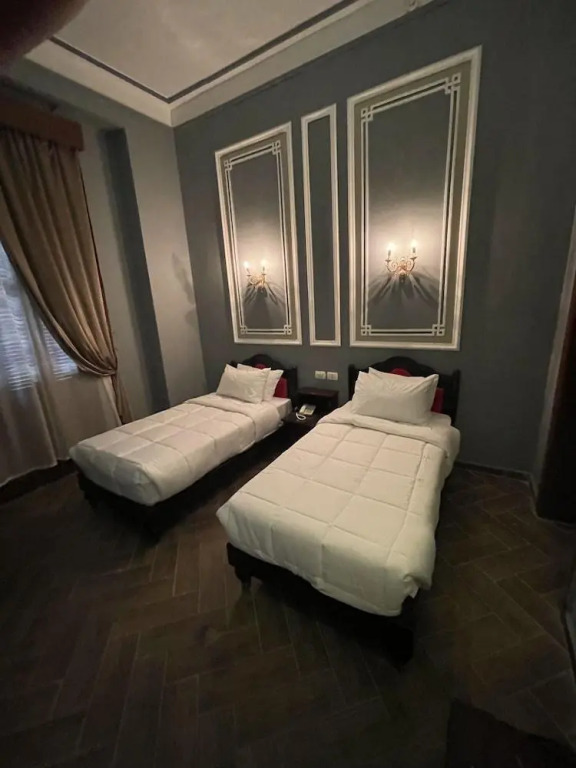 Cosmopolitan Cairo Hotel