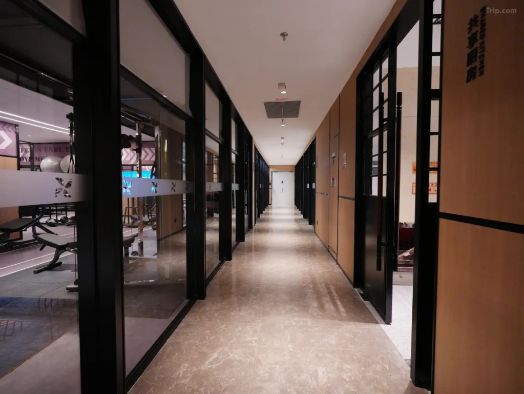 Отель Four Points By Sheraton Beijing Sanlitun Workers Stadium