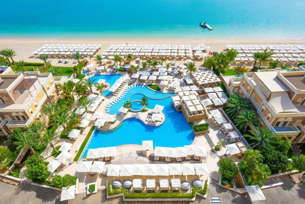 Hotel Local Dubai, Jumeirah Village Triangle, Autograph Collection