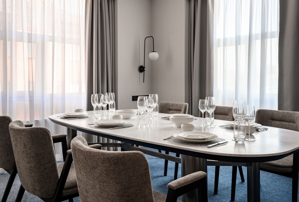 Отель Cort Inn Казань Кремль (ex Courtyard by Marriott)