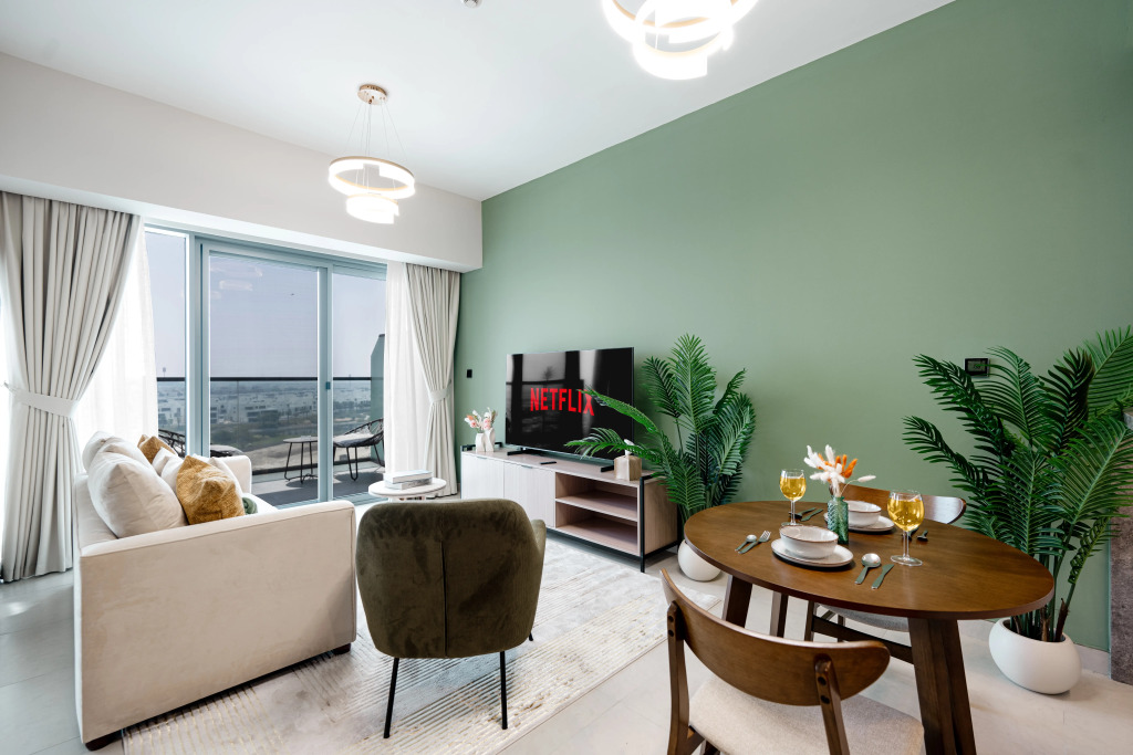 Апартаменты KeyRock Living | Premium Apt w/ Pool & Gym Access