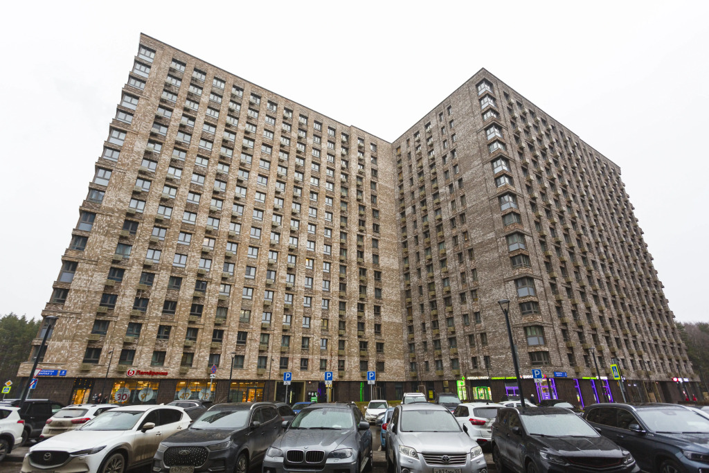Квартира Комфортная 3 кoмнaтнaя в ЖK Тропарево Парк