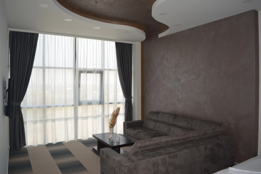 Hotel River