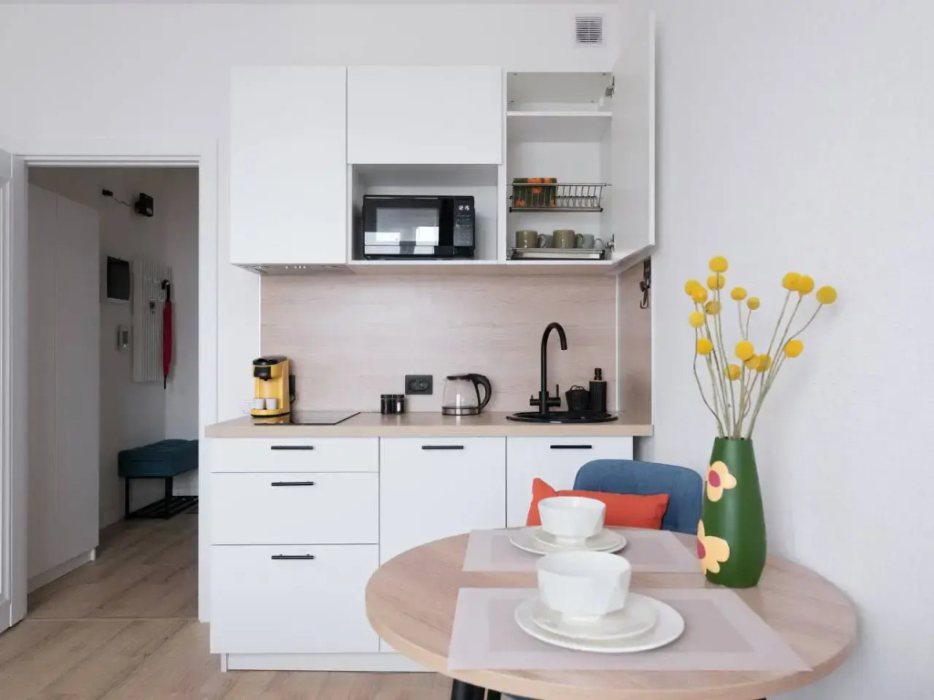 Квартира Teplo Apartments студия на Крузенштерна 4