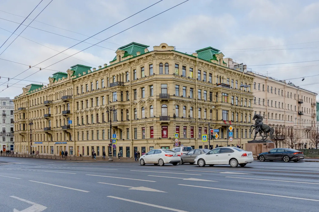 Апартаменты SpbStay на Невском проспекте 66