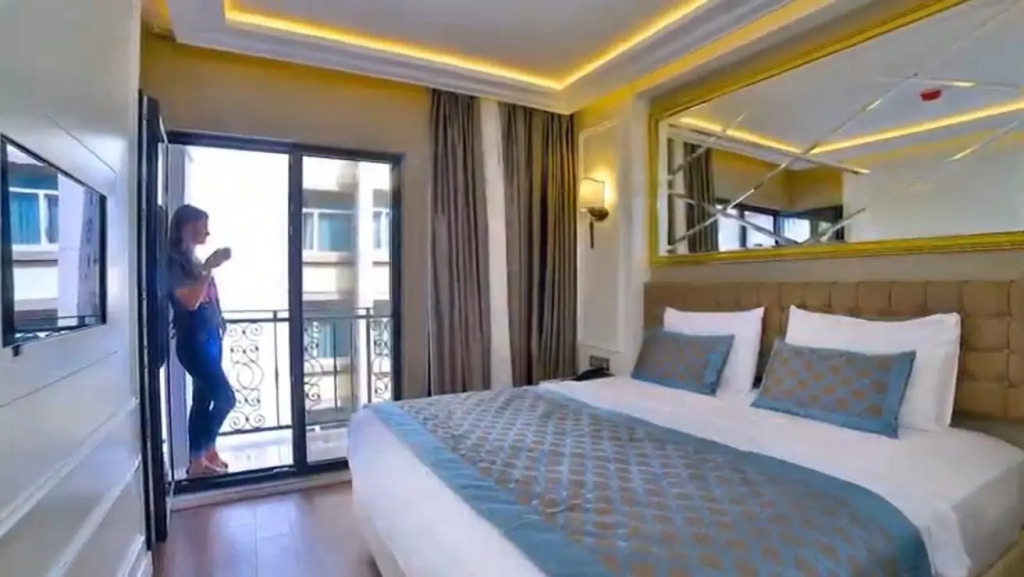 PALERİA hotel