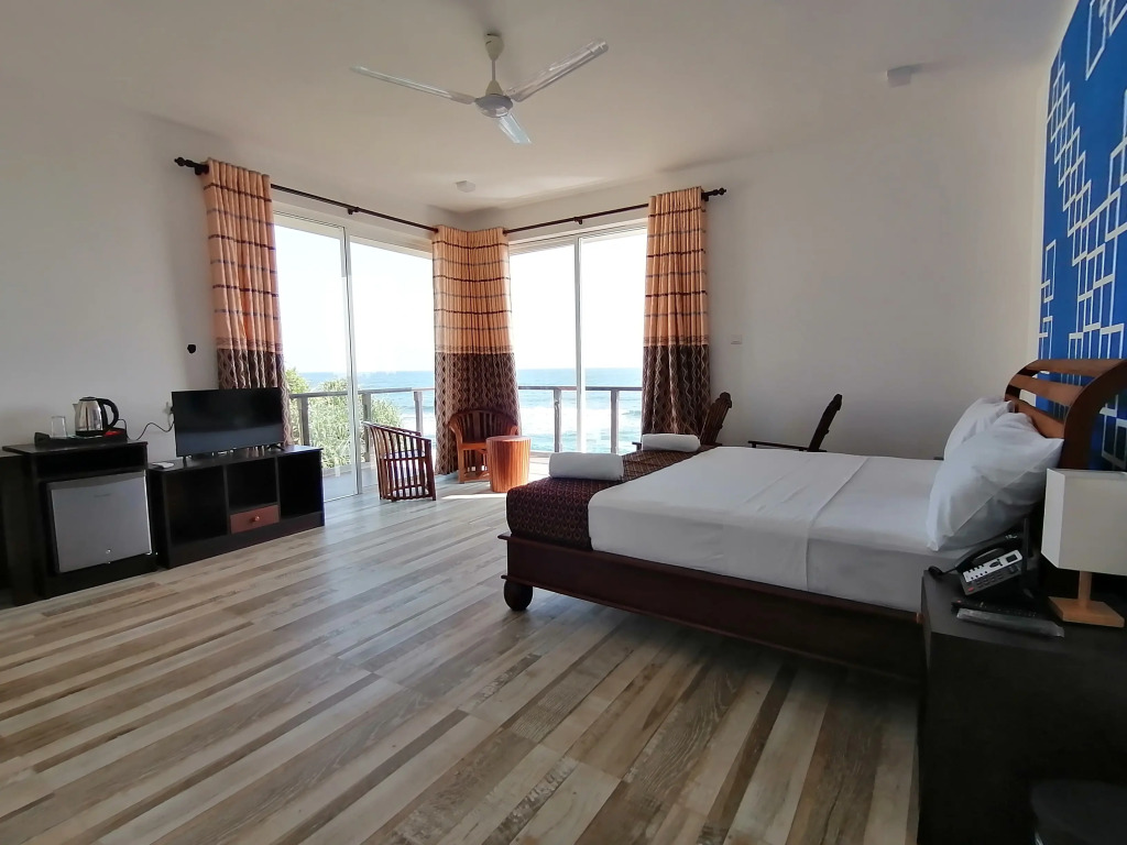 Отель ARA Beach Resort - Mirissa