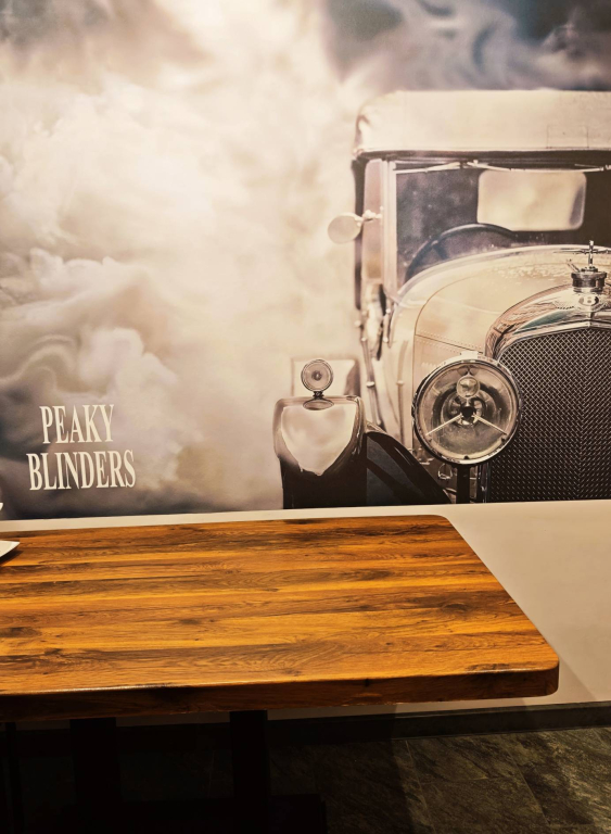 Апартаменты Peaky Blinders