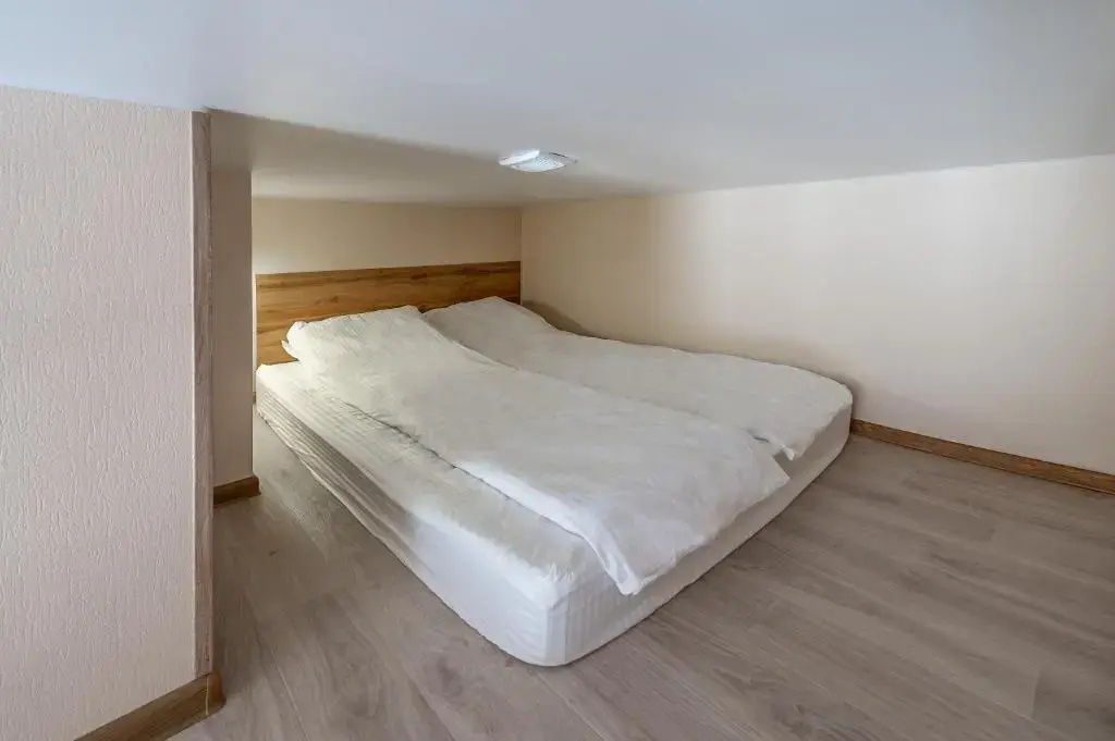 Апартаменты в жилом доме Marco's Apartment House 1