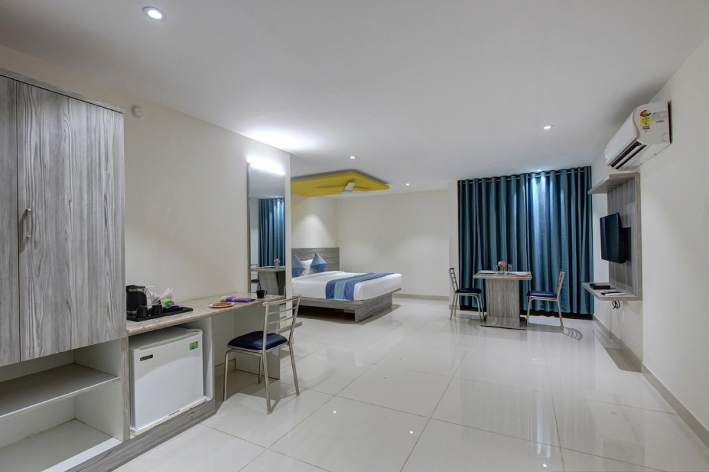 Отель Orange Suites & Inn Near Bangalore Airport